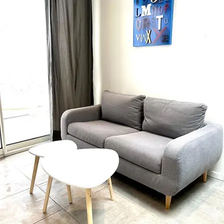 Dalikyda La Petite Apartment *